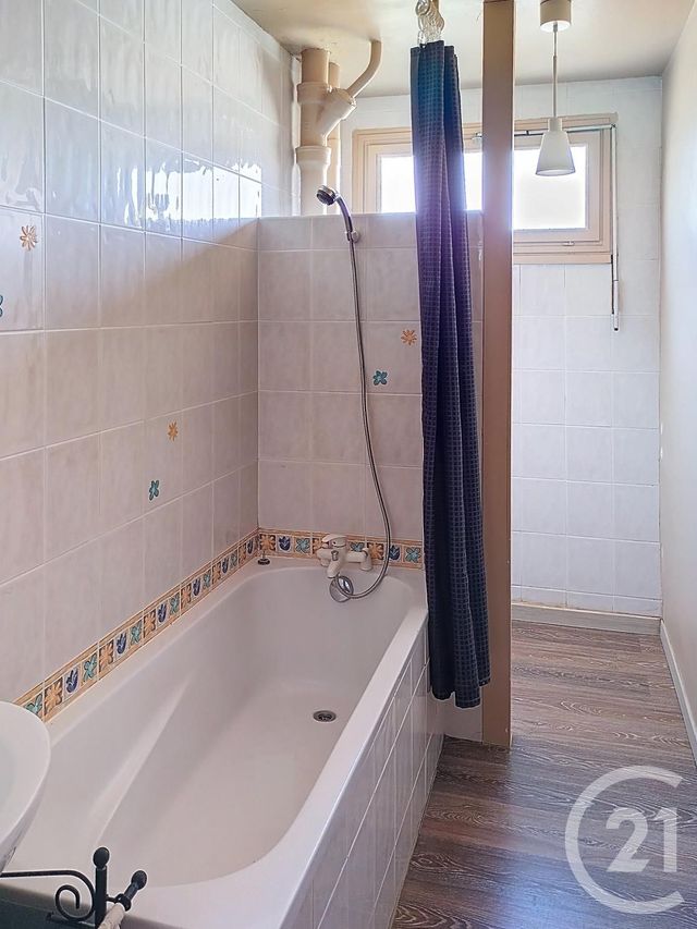 Appartement F3 à vendre - 3 pièces - 63.22 m2 - BRETIGNY SUR ORGE - 91 - ILE-DE-FRANCE - Century 21 Capitole Immobilier