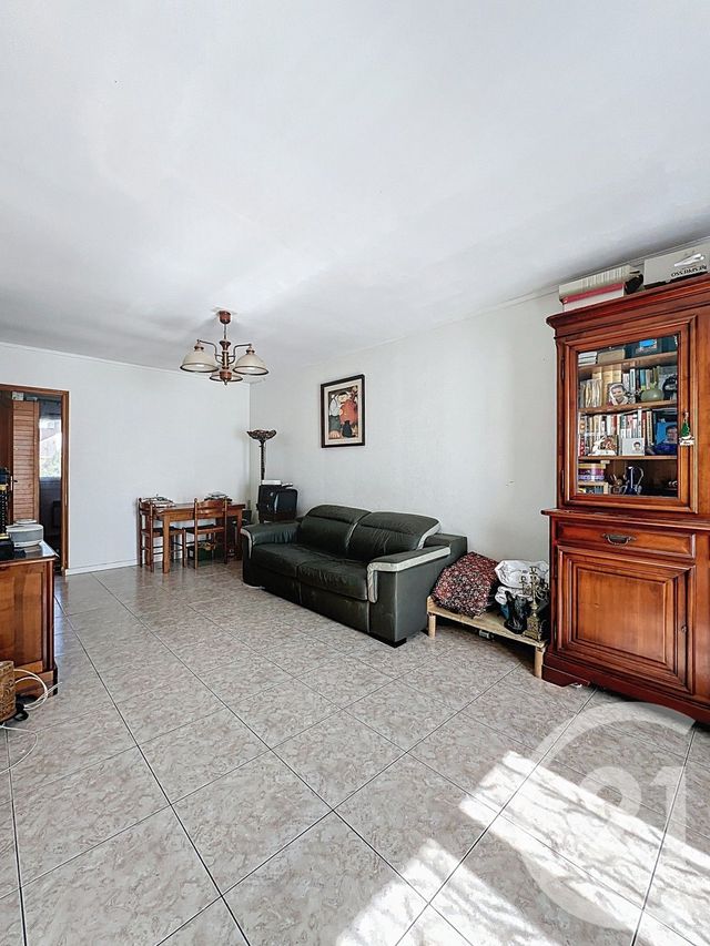 Appartement F3 à vendre - 3 pièces - 58.59 m2 - BRETIGNY SUR ORGE - 91 - ILE-DE-FRANCE - Century 21 Capitole Immobilier