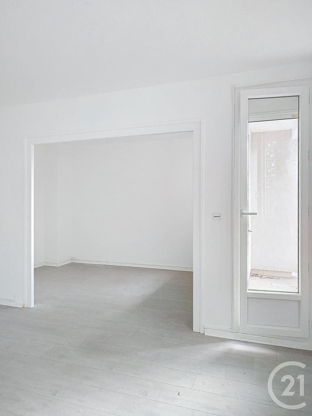 Appartement F4 à vendre - 4 pièces - 70.8 m2 - ST MICHEL SUR ORGE - 91 - ILE-DE-FRANCE - Century 21 Capitole Immobilier