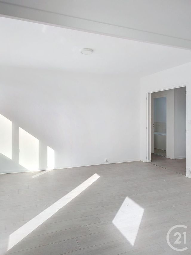 Appartement F4 à vendre - 4 pièces - 70.8 m2 - ST MICHEL SUR ORGE - 91 - ILE-DE-FRANCE - Century 21 Capitole Immobilier