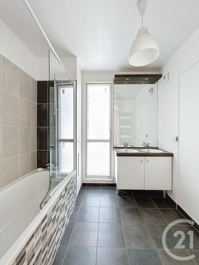 Afficher la photo en grand Appartement F4 à vendre - 4 pièces - 80.6 m2 - BRETIGNY SUR ORGE - 91 - ILE-DE-FRANCE - Century 21 Capitole Immobilier