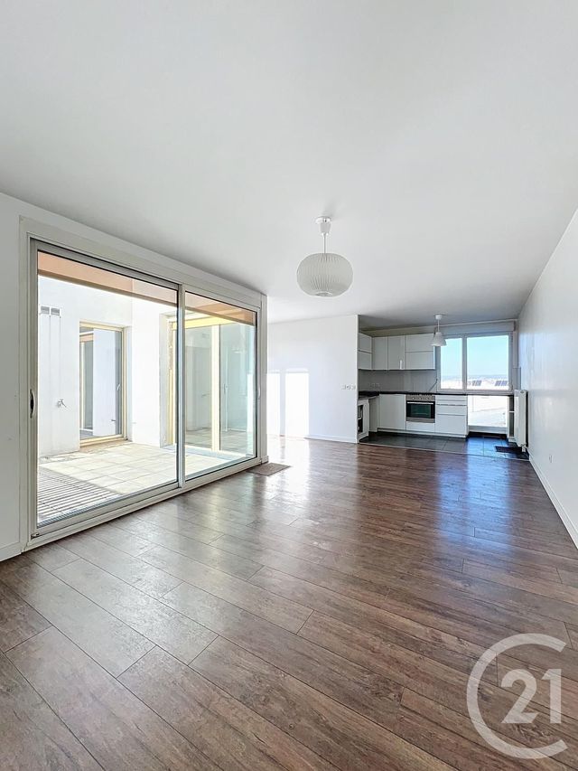 Afficher la photo en grand Appartement F4 à vendre - 4 pièces - 80.6 m2 - BRETIGNY SUR ORGE - 91 - ILE-DE-FRANCE - Century 21 Capitole Immobilier