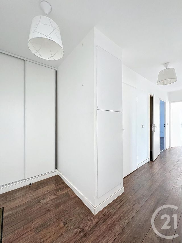 Afficher la photo en grand Appartement F4 à vendre - 4 pièces - 80.6 m2 - BRETIGNY SUR ORGE - 91 - ILE-DE-FRANCE - Century 21 Capitole Immobilier