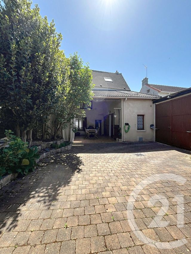 maison à vendre - 7 pièces - 150.0 m2 - LEUVILLE SUR ORGE - 91 - ILE-DE-FRANCE - Century 21 Capitole Immobilier