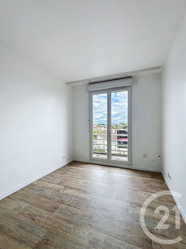 Appartement F3 à vendre - 3 pièces - 59.0 m2 - BRETIGNY SUR ORGE - 91 - ILE-DE-FRANCE - Century 21 Capitole Immobilier