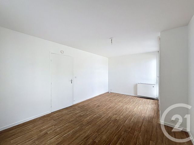 Appartement F2 à vendre - 2 pièces - 52.3 m2 - ARPAJON - 91 - ILE-DE-FRANCE - Century 21 Capitole Immobilier
