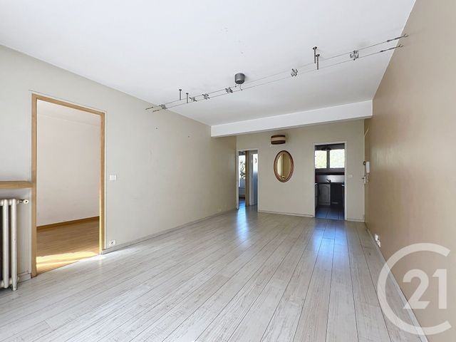 Appartement F3 à vendre - 3 pièces - 53.96 m2 - BRETIGNY SUR ORGE - 91 - ILE-DE-FRANCE - Century 21 Capitole Immobilier