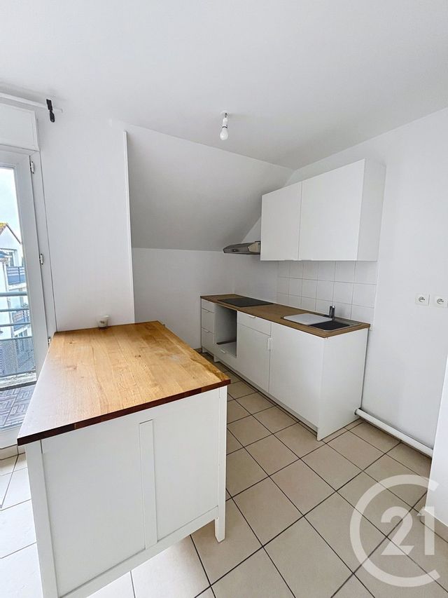 Appartement F3 à vendre - 3 pièces - 60.3 m2 - BRETIGNY SUR ORGE - 91 - ILE-DE-FRANCE - Century 21 Capitole Immobilier