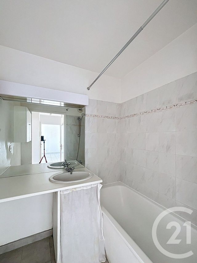 Appartement F2 à vendre - 2 pièces - 44.05 m2 - BRETIGNY SUR ORGE - 91 - ILE-DE-FRANCE - Century 21 Capitole Immobilier