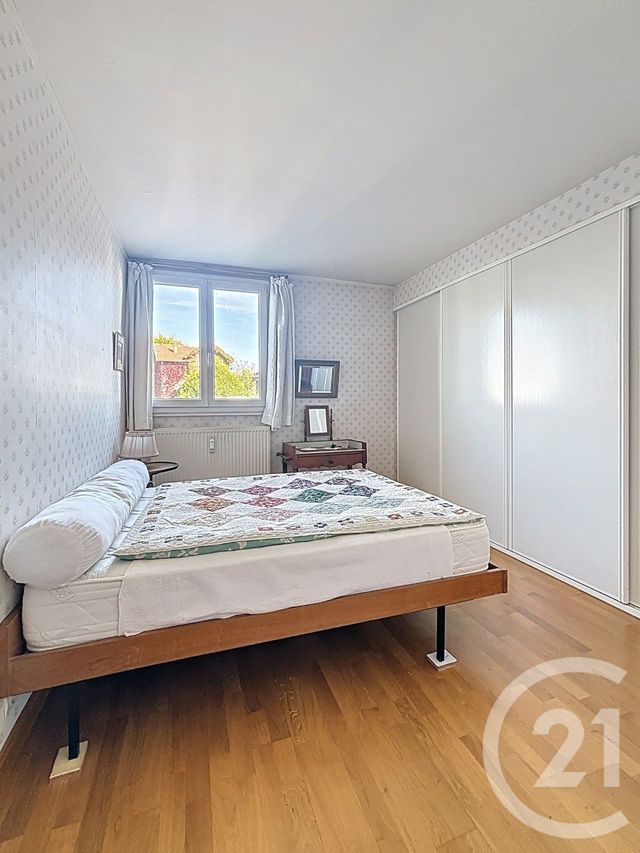 Appartement F5 à vendre - 5 pièces - 86.87 m2 - BRETIGNY SUR ORGE - 91 - ILE-DE-FRANCE - Century 21 Capitole Immobilier