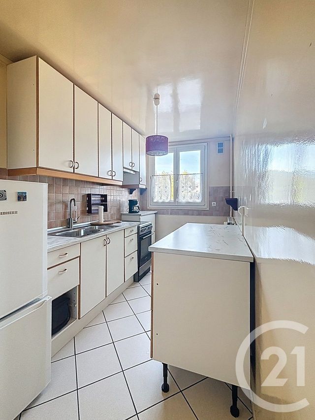 Appartement F5 à vendre - 5 pièces - 86.87 m2 - BRETIGNY SUR ORGE - 91 - ILE-DE-FRANCE - Century 21 Capitole Immobilier