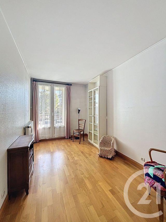 Appartement F5 à vendre - 5 pièces - 86.87 m2 - BRETIGNY SUR ORGE - 91 - ILE-DE-FRANCE - Century 21 Capitole Immobilier