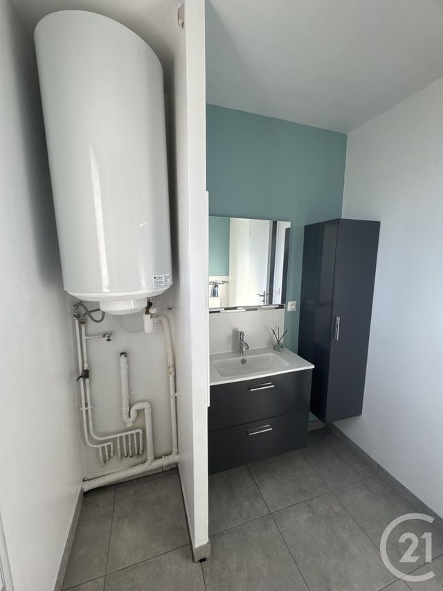 Appartement F2 bis à louer - 2 pièces - 51.25 m2 - CHEPTAINVILLE - 91 - ILE-DE-FRANCE - Century 21 Capitole Immobilier