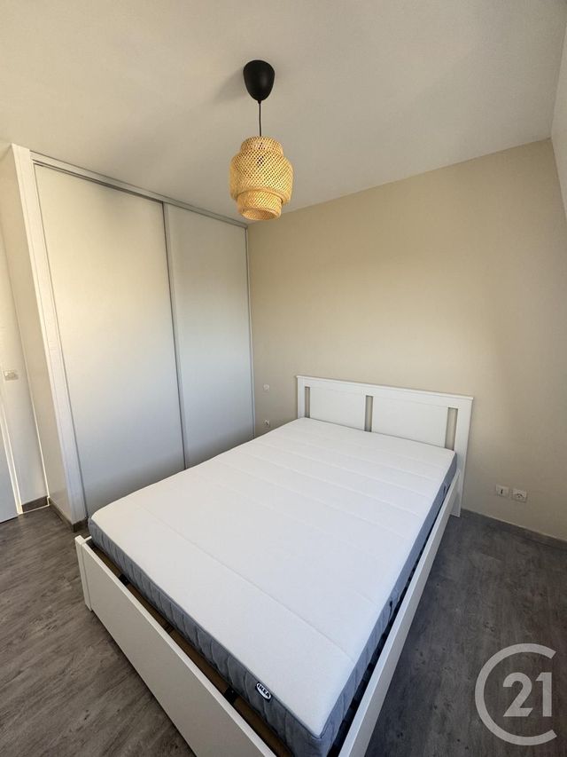 Appartement F2 bis à louer - 2 pièces - 51.25 m2 - CHEPTAINVILLE - 91 - ILE-DE-FRANCE - Century 21 Capitole Immobilier