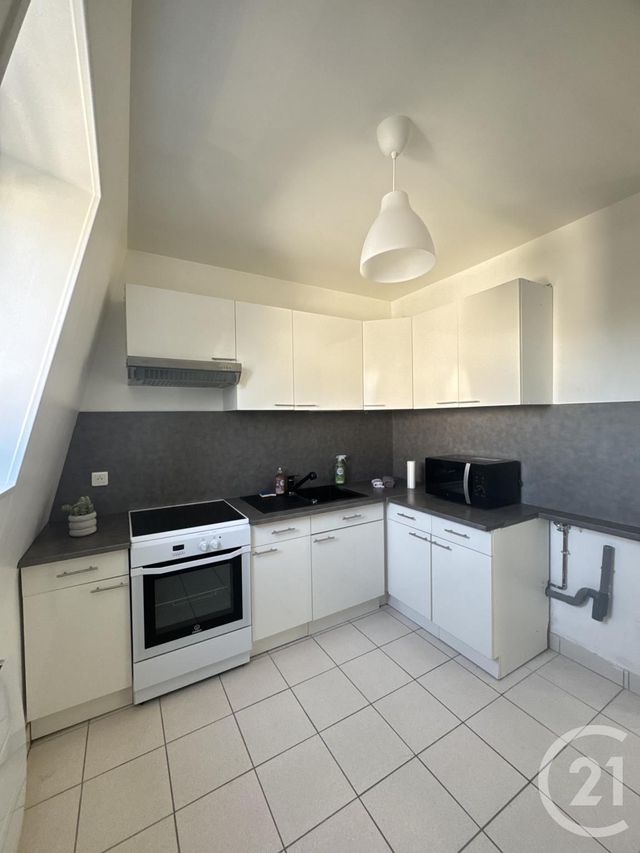 Appartement F2 bis à louer - 2 pièces - 51.25 m2 - CHEPTAINVILLE - 91 - ILE-DE-FRANCE - Century 21 Capitole Immobilier