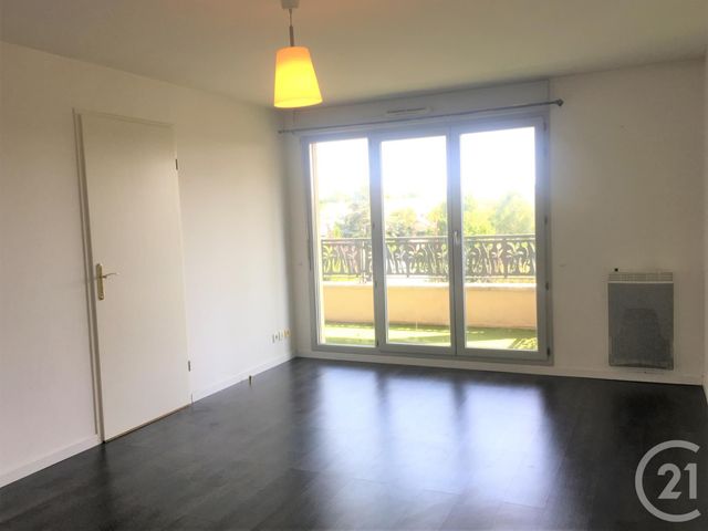 Appartement F2 à louer - 2 pièces - 42.0 m2 - BRETIGNY SUR ORGE - 91 - ILE-DE-FRANCE - Century 21 Capitole Immobilier