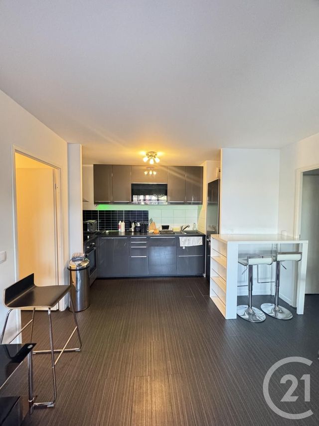 Appartement F4 à louer - 4 pièces - 74.54 m2 - 91 - ILE-DE-FRANCE - Century 21 Capitole Immobilier