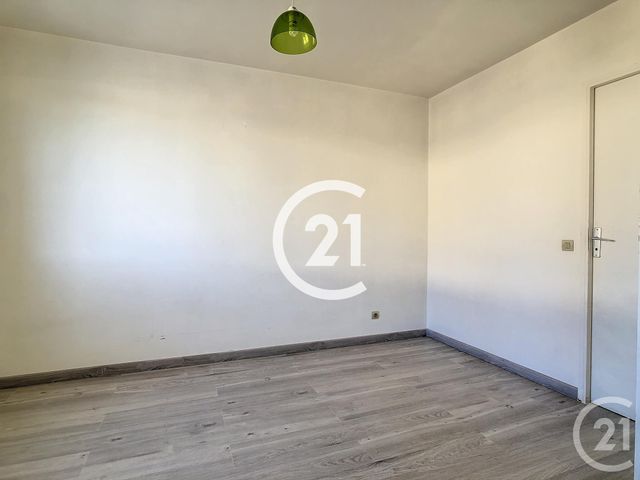 Appartement Studio à louer - 1 pièce - 23.84 m2 - LONGPONT SUR ORGE - 91 - ILE-DE-FRANCE - Century 21 Capitole Immobilier