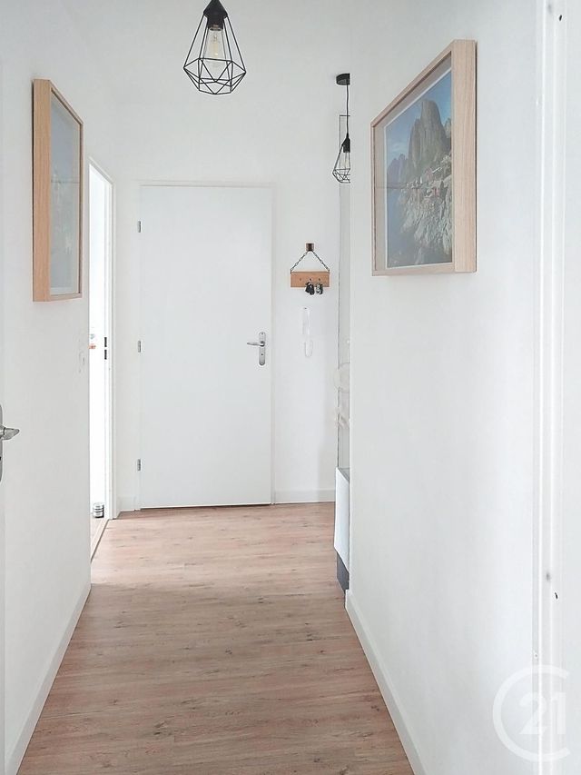 Appartement F2 à vendre - 2 pièces - 48.43 m2 - BRETIGNY SUR ORGE - 91 - ILE-DE-FRANCE - Century 21 Capitole Immobilier