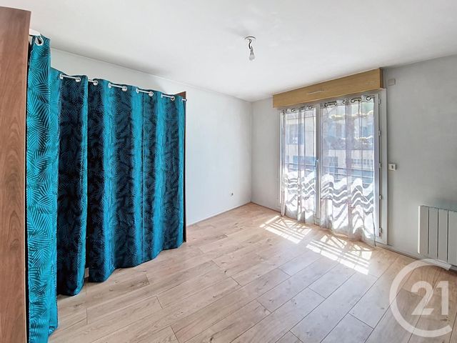 Appartement F2 à vendre - 2 pièces - 50.8 m2 - BRETIGNY SUR ORGE - 91 - ILE-DE-FRANCE - Century 21 Capitole Immobilier