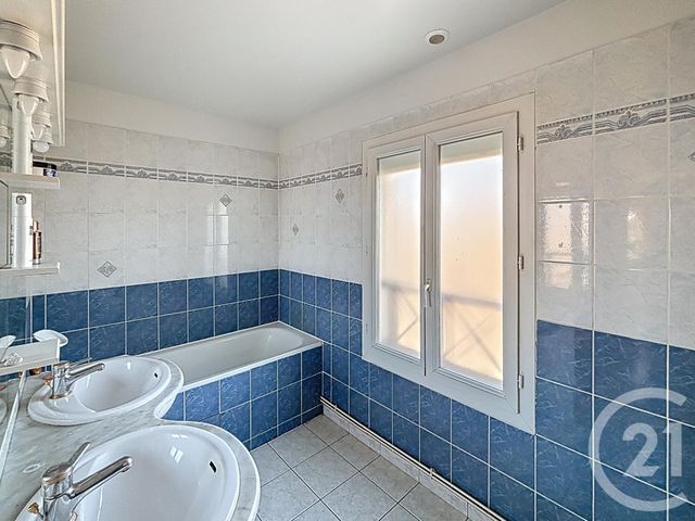 maison à vendre - 7 pièces - 162.0 m2 - LE PLESSIS PATE - 91 - ILE-DE-FRANCE - Century 21 Capitole Immobilier