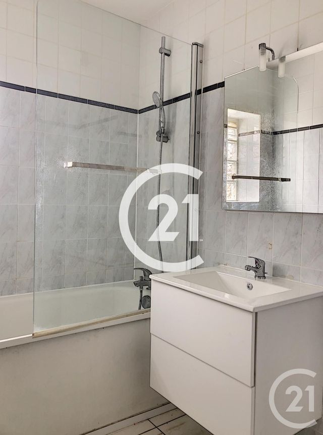Appartement Duplex à louer - 2 pièces - 32.0 m2 - ST MICHEL SUR ORGE - 91 - ILE-DE-FRANCE - Century 21 Capitole Immobilier