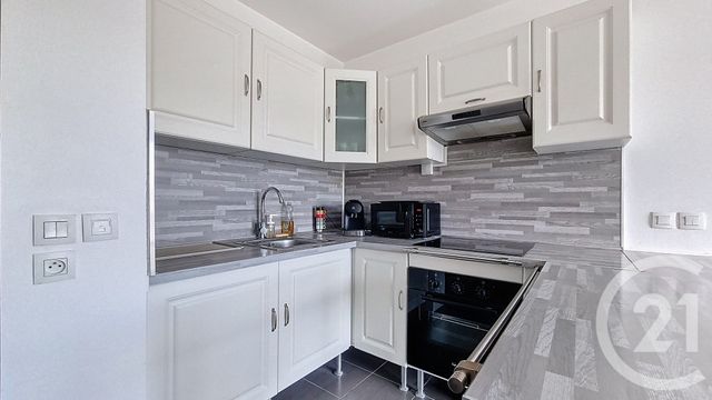 Appartement F2 à louer - 2 pièces - 40.46 m2 - FLEURY MEROGIS - 91 - ILE-DE-FRANCE - Century 21 Capitole Immobilier