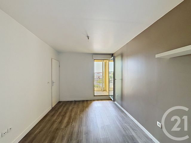 Appartement F2 à vendre - 2 pièces - 45.68 m2 - BRETIGNY SUR ORGE - 91 - ILE-DE-FRANCE - Century 21 Capitole Immobilier