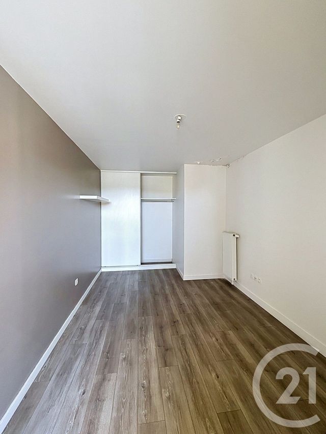 Appartement F2 à vendre - 2 pièces - 45.68 m2 - BRETIGNY SUR ORGE - 91 - ILE-DE-FRANCE - Century 21 Capitole Immobilier