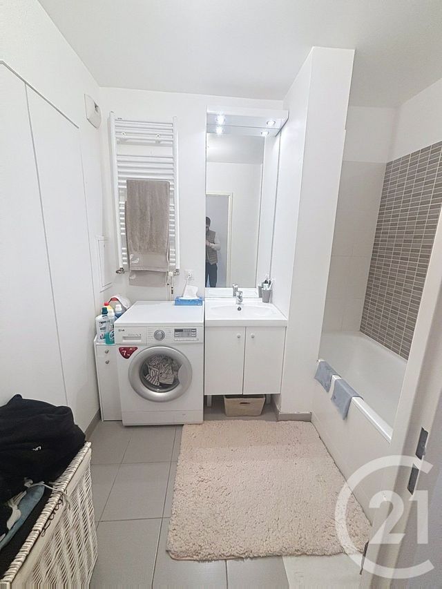 Appartement à vendre - 3 pièces - 63.0 m2 - BRETIGNY SUR ORGE - 91 - ILE-DE-FRANCE - Century 21 Capitole Immobilier