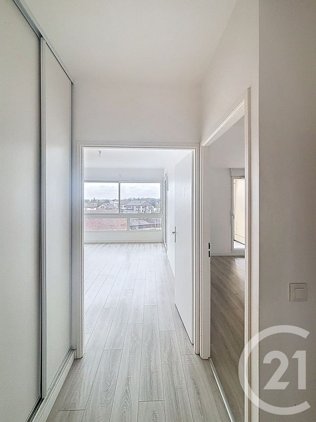 Appartement à vendre - 2 pièces - 44.8 m2 - BRETIGNY SUR ORGE - 91 - ILE-DE-FRANCE - Century 21 Capitole Immobilier