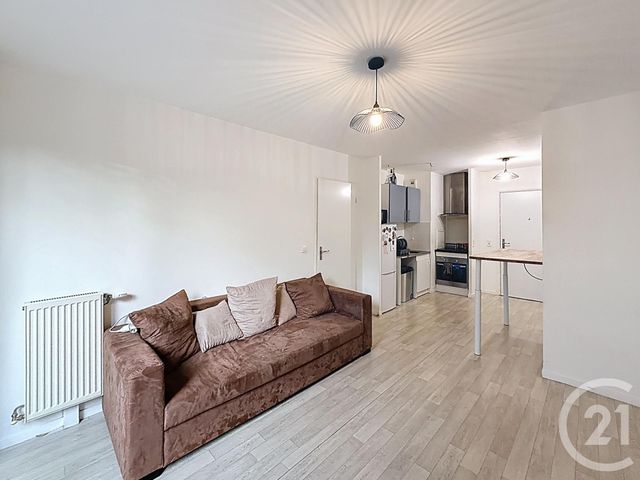 Appartement F2 à vendre - 2 pièces - 56.09 m2 - FLEURY MEROGIS - 91 - ILE-DE-FRANCE - Century 21 Capitole Immobilier