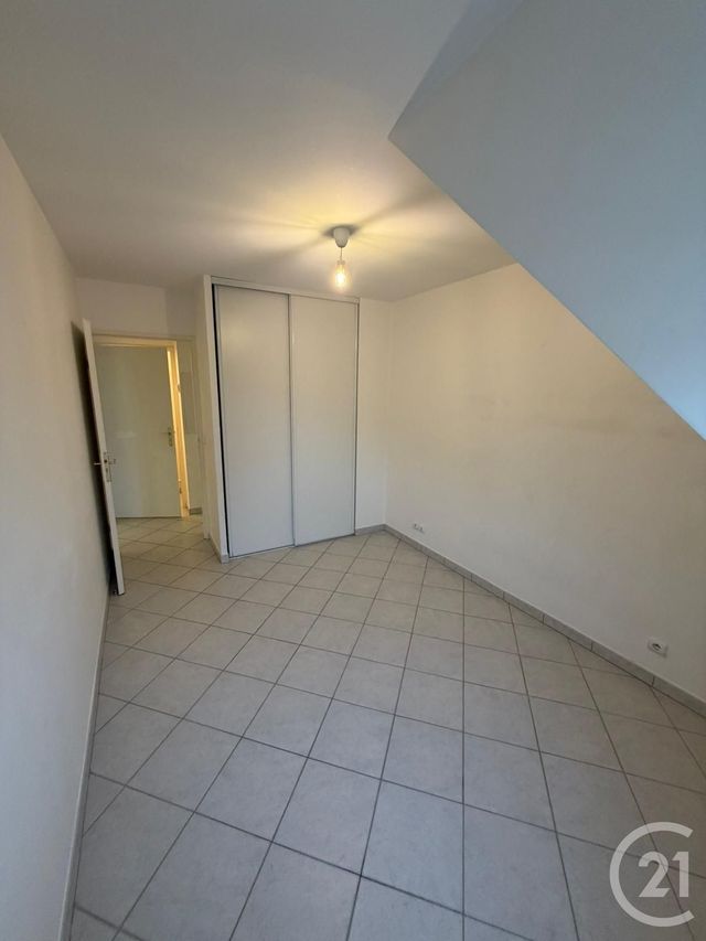 Appartement F3 à louer - 3 pièces - 59.25 m2 - MENNECY - 91 - ILE-DE-FRANCE - Century 21 Capitole Immobilier