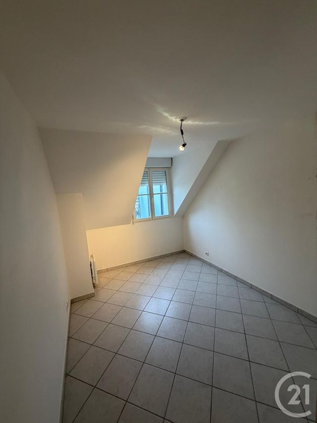 Appartement F3 à louer - 3 pièces - 59.25 m2 - MENNECY - 91 - ILE-DE-FRANCE - Century 21 Capitole Immobilier