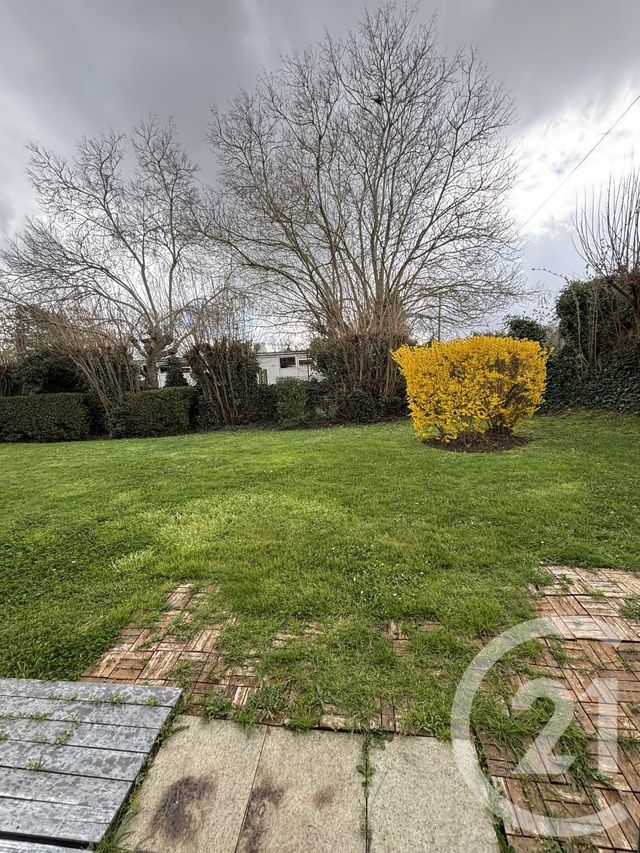 Appartement Studio à louer - 1 pièce - 29.0 m2 - LONGPONT SUR ORGE - 91 - ILE-DE-FRANCE - Century 21 Capitole Immobilier