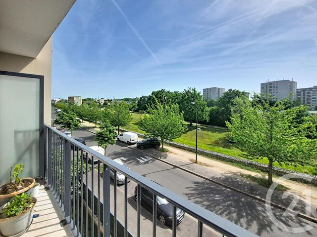 Appartement F3 à vendre - 3 pièces - 63.34 m2 - FLEURY MEROGIS - 91 - ILE-DE-FRANCE - Century 21 Capitole Immobilier