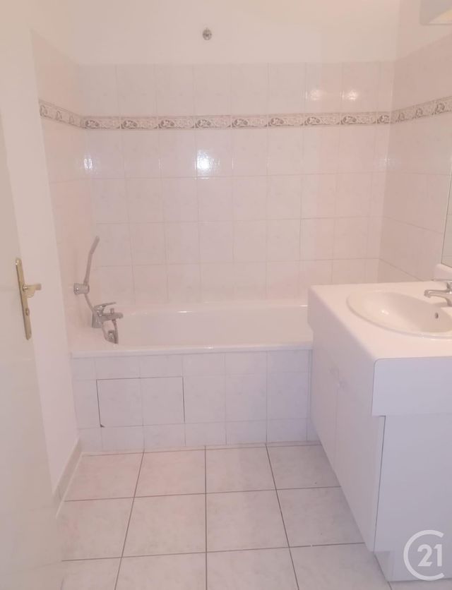 Appartement F2 à louer - 2 pièces - 47.59 m2 - BRETIGNY SUR ORGE - 91 - ILE-DE-FRANCE - Century 21 Capitole Immobilier