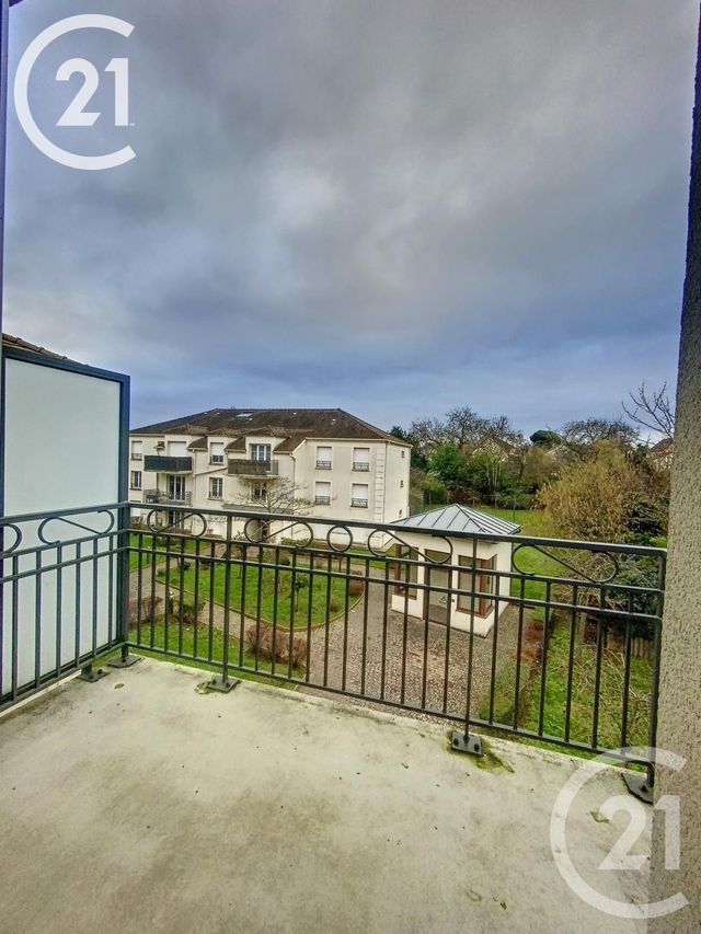 Appartement F3 à louer - 3 pièces - 74.3 m2 - ST MICHEL SUR ORGE - 91 - ILE-DE-FRANCE - Century 21 Capitole Immobilier