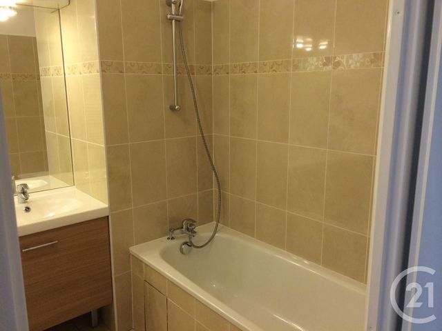 Appartement F3 à louer - 3 pièces - 61.8 m2 - BRETIGNY SUR ORGE - 91 - ILE-DE-FRANCE - Century 21 Capitole Immobilier