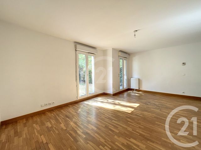 Appartement F3 à vendre - 3 pièces - 61.16 m2 - BRETIGNY SUR ORGE - 91 - ILE-DE-FRANCE - Century 21 Capitole Immobilier