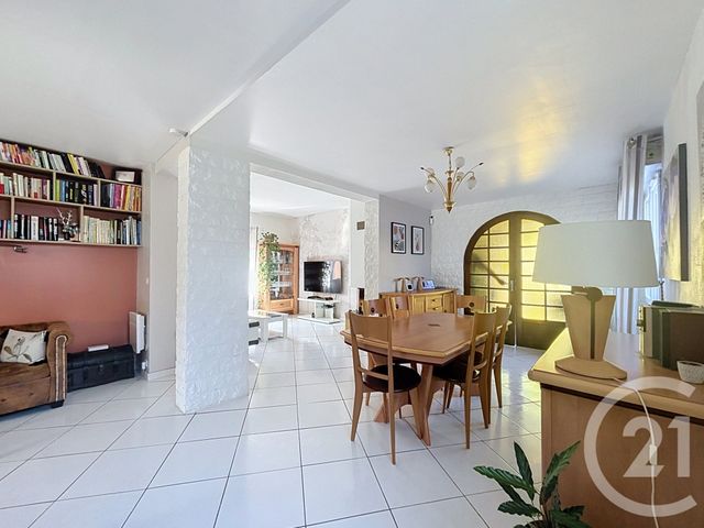 maison à vendre - 7 pièces - 165.18 m2 - LE PLESSIS PATE - 91 - ILE-DE-FRANCE - Century 21 Capitole Immobilier