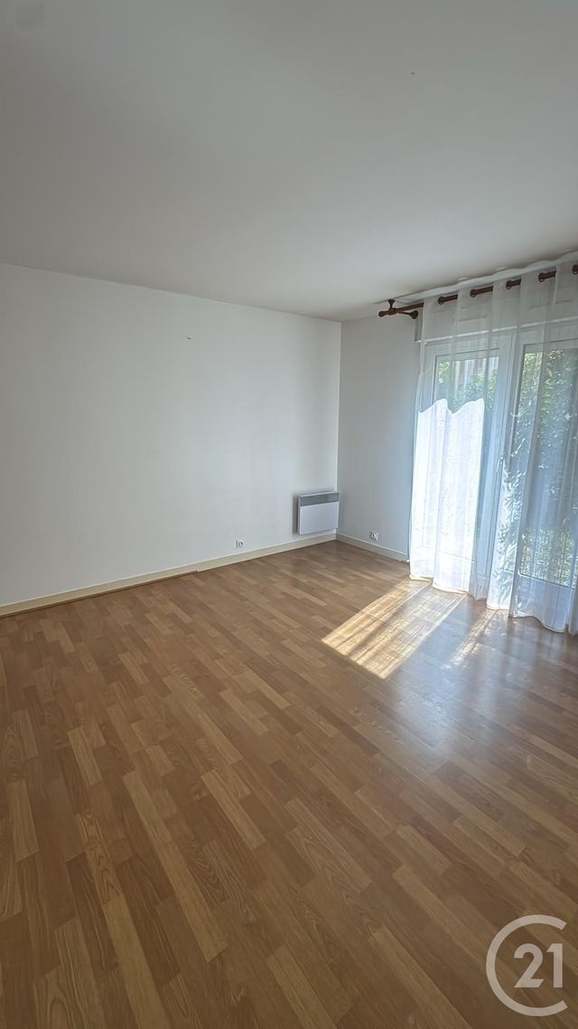 Appartement F2 à louer - 2 pièces - 47.65 m2 - ARPAJON - 91 - ILE-DE-FRANCE - Century 21 Capitole Immobilier