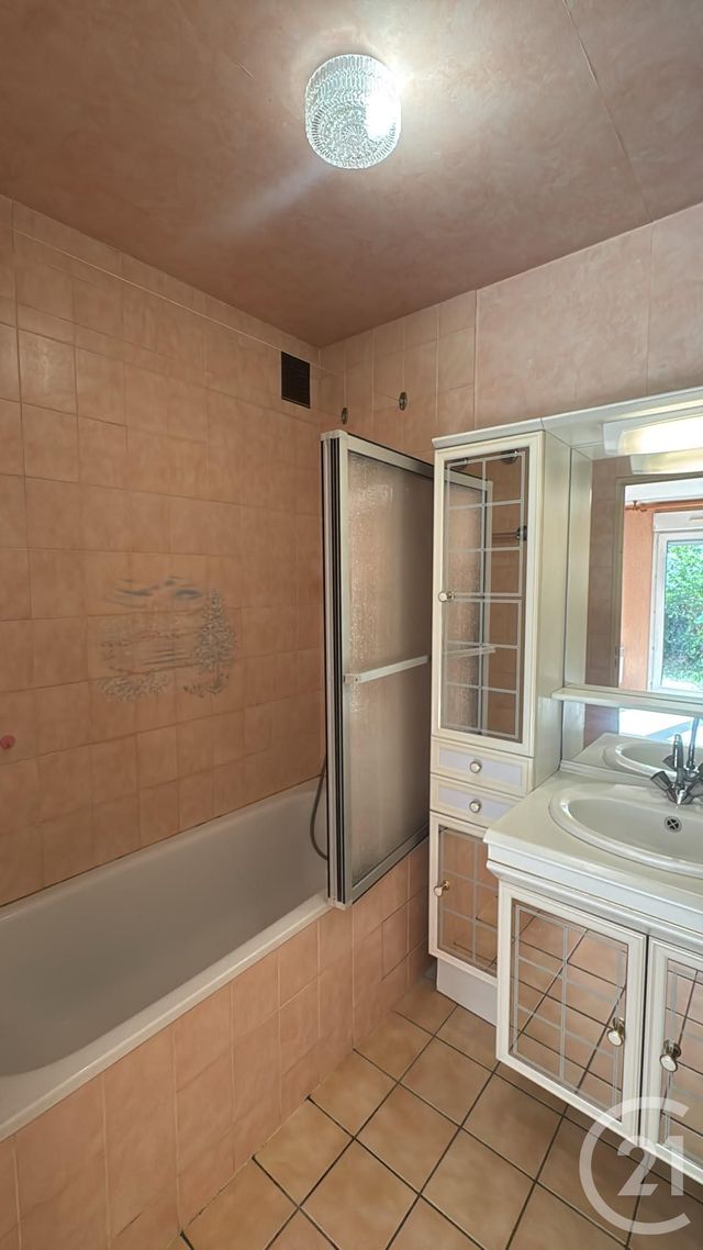 Appartement F2 à louer - 2 pièces - 47.65 m2 - ARPAJON - 91 - ILE-DE-FRANCE - Century 21 Capitole Immobilier