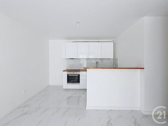 Appartement F2 à vendre - 2 pièces - 48.16 m2 - STE GENEVIEVE DES BOIS - 91 - ILE-DE-FRANCE - Century 21 Capitole Immobilier