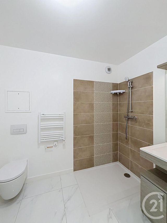 Appartement F2 à vendre - 2 pièces - 48.16 m2 - STE GENEVIEVE DES BOIS - 91 - ILE-DE-FRANCE - Century 21 Capitole Immobilier