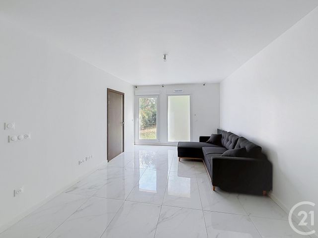 Appartement F2 à vendre - 2 pièces - 48.16 m2 - STE GENEVIEVE DES BOIS - 91 - ILE-DE-FRANCE - Century 21 Capitole Immobilier