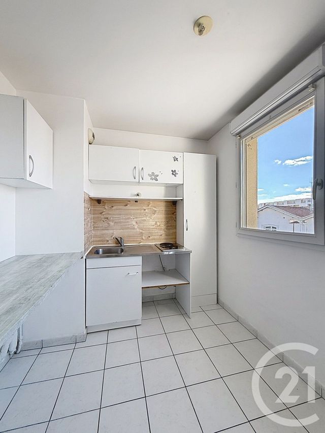 Appartement F1 à vendre - 1 pièce - 30.8 m2 - BRETIGNY SUR ORGE - 91 - ILE-DE-FRANCE - Century 21 Capitole Immobilier