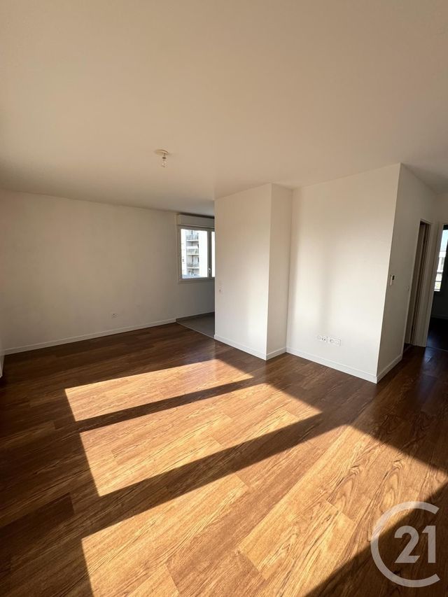 Appartement à louer - 2 pièces - 43.5 m2 - BRETIGNY SUR ORGE - 91 - ILE-DE-FRANCE - Century 21 Capitole Immobilier