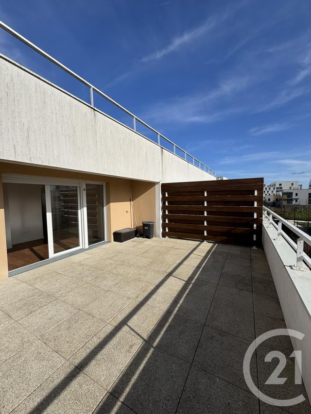 Appartement à louer - 2 pièces - 43.5 m2 - BRETIGNY SUR ORGE - 91 - ILE-DE-FRANCE - Century 21 Capitole Immobilier