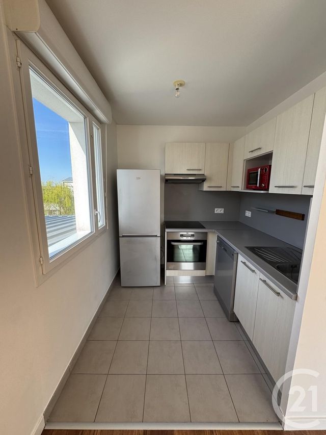 Appartement à louer - 2 pièces - 43.5 m2 - BRETIGNY SUR ORGE - 91 - ILE-DE-FRANCE - Century 21 Capitole Immobilier